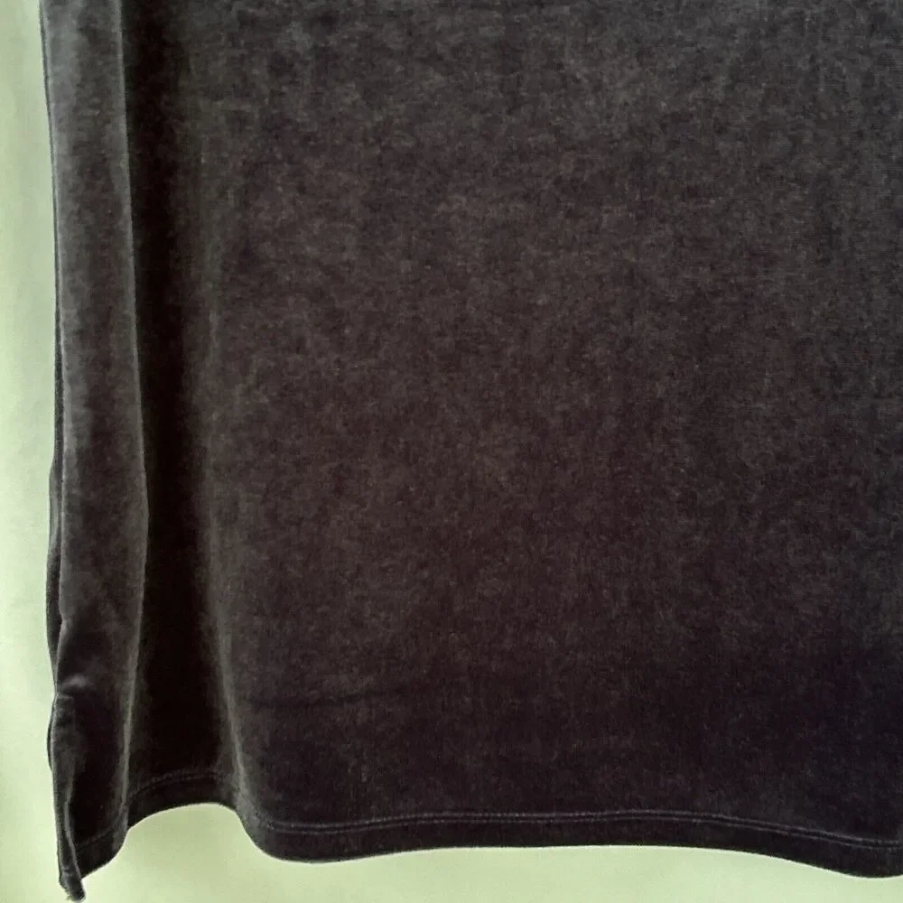 Old Navy Women’s Medium Dark Blue Velour Short Sleeve Top Shirt minimalist glam - Picture 12 of 14